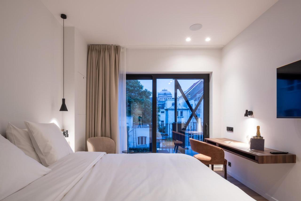 One Two Four - Hotel & Spa Гент Екстериор снимка