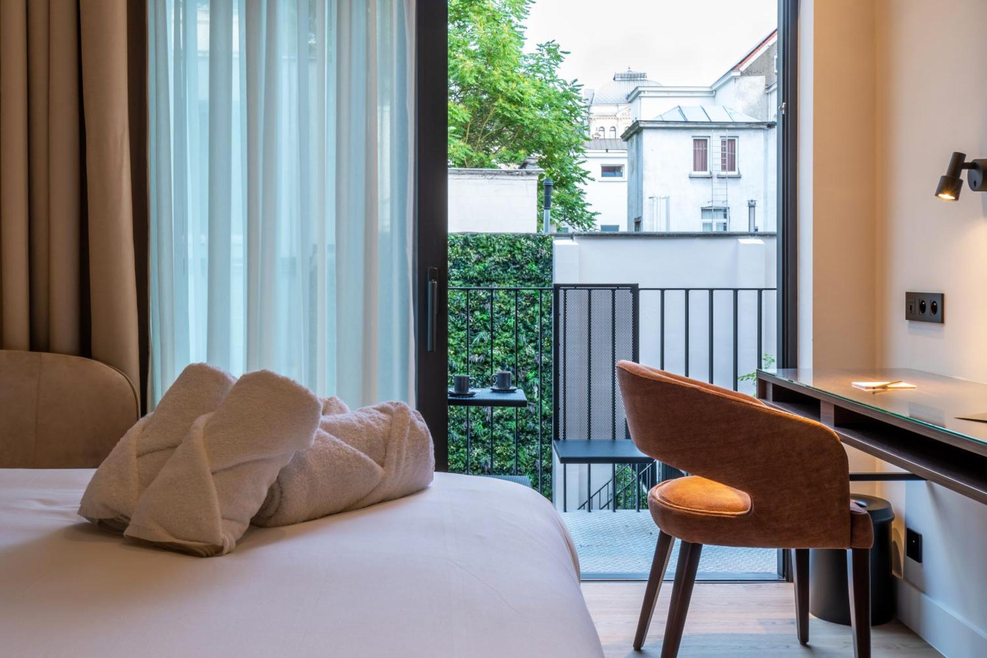 One Two Four - Hotel & Spa Гент Екстериор снимка
